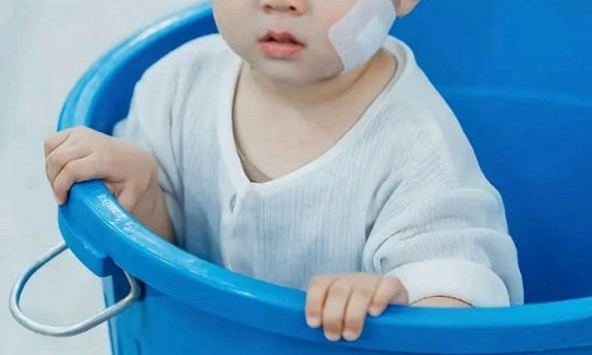 Có thể quát mắng con, nhưng hãy tránh những câu nói 'độc hại' này