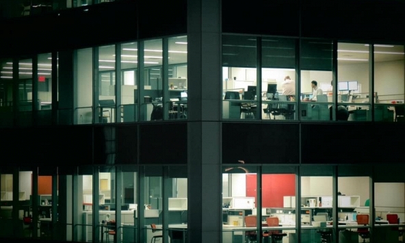 4 ngành học cũ nhưng không lỗi thời, AI không thể thay thế