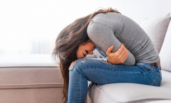 Đi vệ sinh làm 1 việc, người phụ nữ mất trí nhớ 10 năm