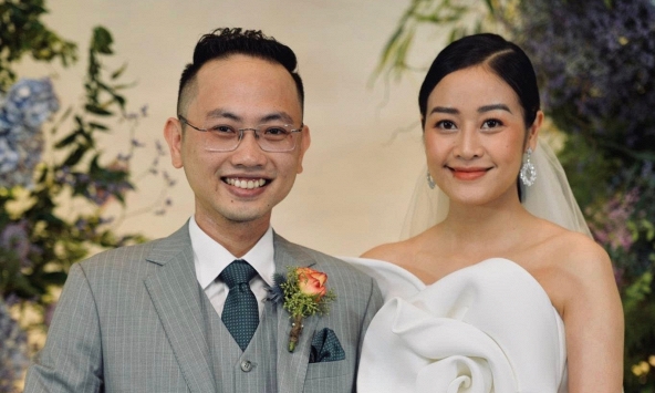 Hôn nhân của MC Phí Linh và đồng nghiệp ở VTV: Nhất quyết giữ kín 1 điều