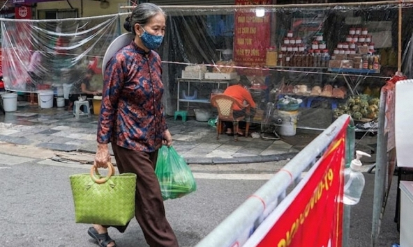 Tôi tình nguyện làm 'người giúp việc' không lương cho con dâu cũ