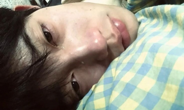  Cùng 1 khung giờ mỗi đêm bạn đều đột nhiên thức giấc? Bác sĩ khuyên nên đi khám ngay 4 bệnh