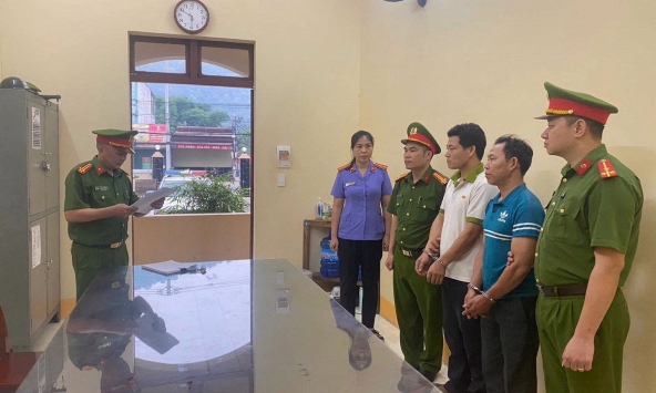 Ra lệnh bắt tạm giam Sằm Văn Học SN 1981