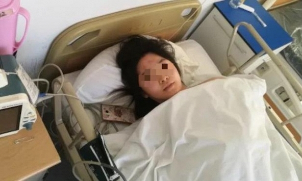 Thiếu nữ 16 tuổi qua đời vì suy thận, người mẹ tiết lộ bí mật liên quan đến điều gần như cô gái nào cũng 'ám ảnh'