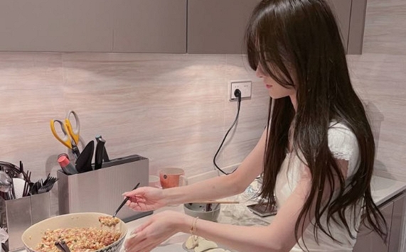 Xu hướng sống “ngược đời” của Gen Z năm 2026: Tưởng kì lạ nhưng lại là bí quyết sống thọ ít ai ngờ