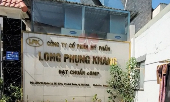  Công ty cổ phần mỹ phẩm Long Phụng Khang bị phạt 165 triệu vì mỹ phẩm chứa chất cấm