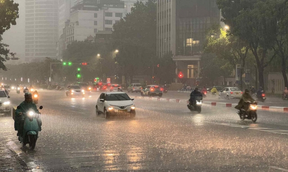 Tin gió mùa đông bắc: Ngày mai, miền Bắc xuất hiện mưa to đến rất to