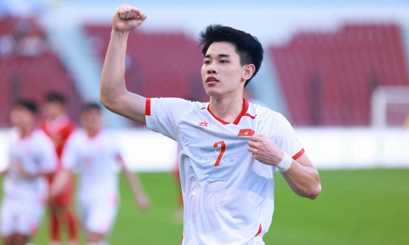 Xôn xao thông tin Đình Bắc sang Nhật Bản thi đấu 