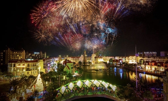 Phát hiện Phú Quốc có địa điểm ăn chơi xuyên ngày đêm 'all-in-one' khiến giới trẻ mê tít gần đây