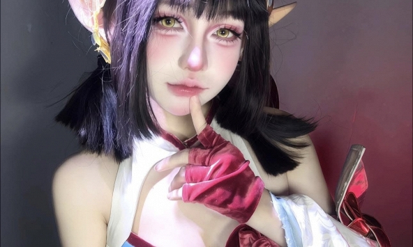 Tái xuất, nữ coser tung ảnh chấn động khiến fan nam 'đứng hình' ngắm nhìn cả tiếng đồng hồ! 