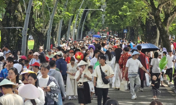 Tin rất vui: Toàn bộ người dân đến Hà Nội được miễn phí 1 dịch vụ dịp lễ này