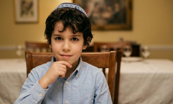 Người Do Thái không khen con 'giỏi', họ khen điều này và đó là lý do trẻ càng lớn càng thông minh