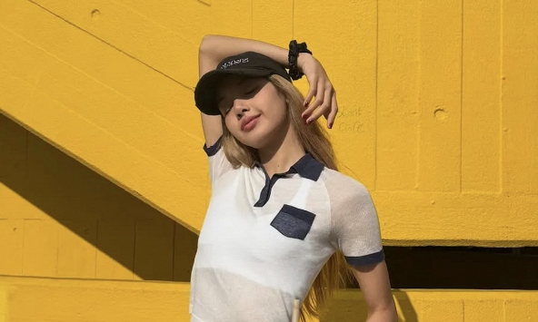 Lời khuyên cho người thường xuyên đổ mồ hôi vùng nách từ người Nhật