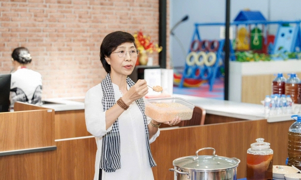 Doanh nhân Lê Thị Ngân: Từ tình yêu ẩm thực Việt đến hành trình gieo lối sống thực dưỡng