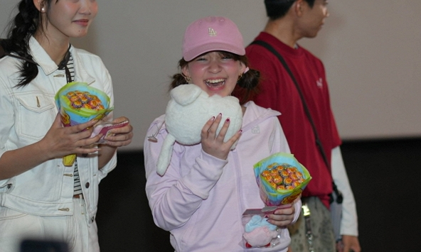 Sao nhí Thái Lan Nina nutthacha padovan hội ngộ dàn cast 'Phí Phông: Quỷ Máu Rừng Thiêng tại Việt Nam'