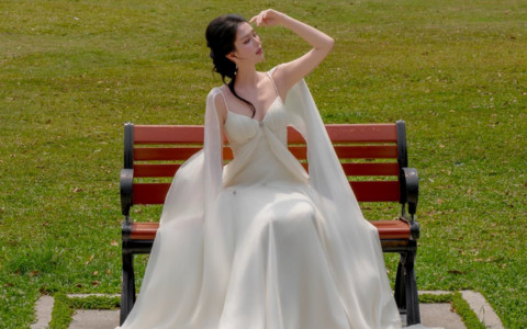 Thêm mỹ nhân Việt được đề cử gương mặt đẹp nhất hành tinh