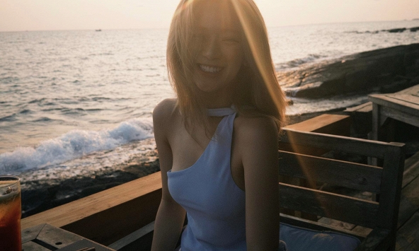 Càng ngày càng xinh, Linh Ka chỉ 'thả nhẹ' một bức ảnh ngược sáng, vẫn đủ khiến CĐM phải mê mẩn