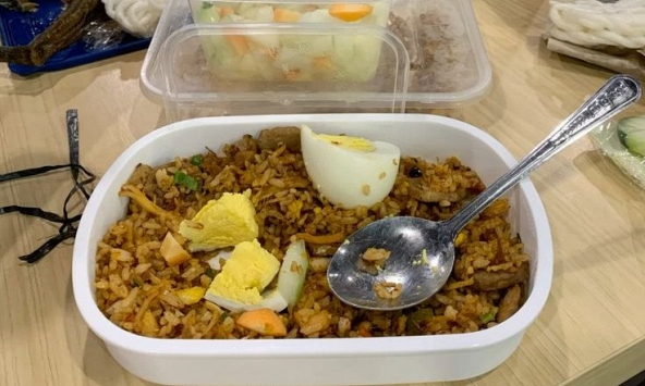 Lời khuyên dành cho những người thường xuyên mang cơm trưa