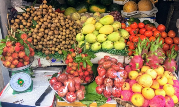 Top 6 loại quả mùa hè giá rẻ, giàu dinh dưỡng, chợ Việt nào cũng bán