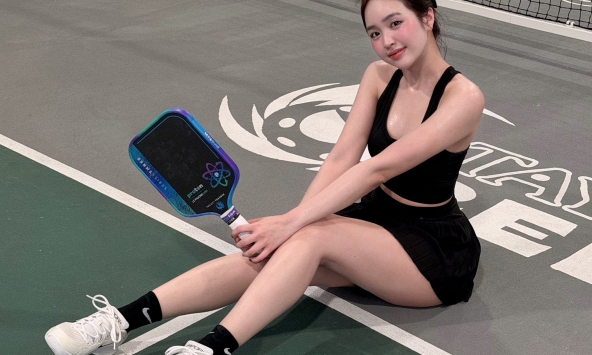 'Lên đồ' đi chơi Pickleball, hot girl Lê Phương Anh khiến dân tình 'xịt máu mũi'