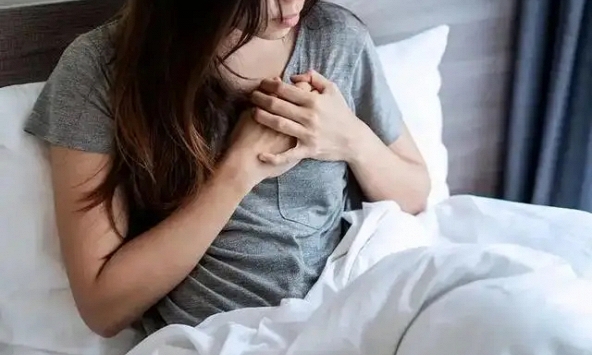 Số ca tử vong đột ngột có ngày càng tăng, các bác sĩ nhấn mạnh: Ngủ đến trưa còn tốt hơn là làm 5 điều này vào buổi sáng