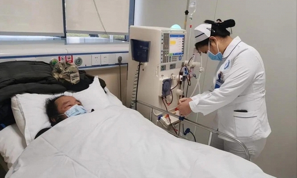 Người đàn ông 30 tuổi qua đời vì suy thận, vợ xót xa: “Ngày nào anh ấy cũng làm 4 việc này, chẳng ai nghĩ nguy hiểm”