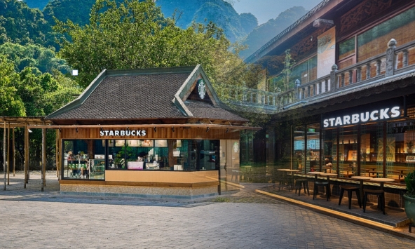 Lượng khách quá đông, Starbucks vội vã tung cơ sở thứ hai to gấp bội ngay Tràng An, Ninh Bình