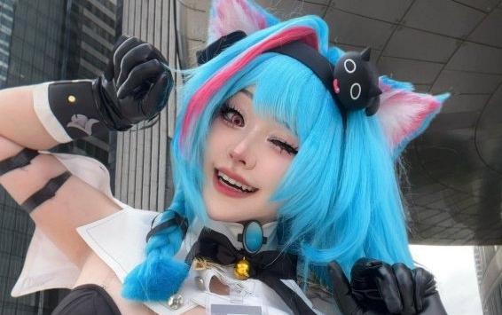 Cosplay nhân vật của game bom tấn vừa ra mắt, nàng hot girl gây bão mạng, nhận vô số lời khen