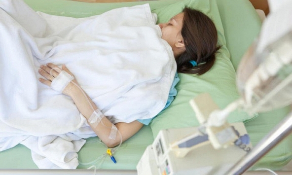 Người phụ nữ 40 tuổi tử vong vì tiểu đường dù “không ăn đồ ngọt”, bác sĩ nói thẳng: 2 thực phẩm quen thuộc này còn nguy hiểm hơn