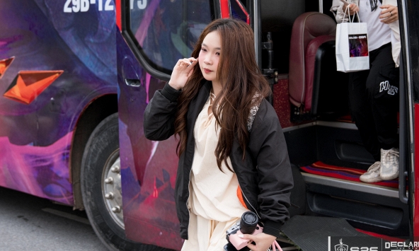 Hàng ngàn game thủ lên xe bus đổ bộ Quảng Ninh, chảo lửa chung kết Đấu Trường Danh Vọng nóng rực trước giờ G