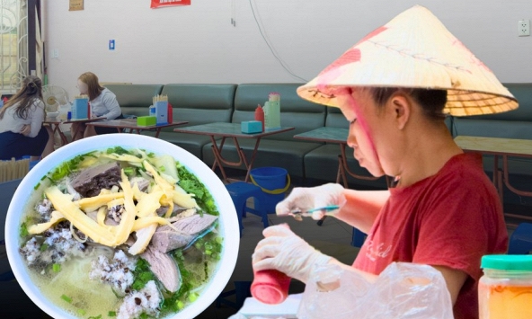 Ảnh: Bún ngan Nhàn vắng vẻ sau ồn ào nữ shipper, nhưng khung cảnh ngày hôm sau mới gây bất ngờ