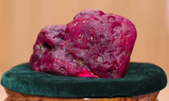 Phát hiện “báu vật đỏ” 11.000 carat tại thủ phủ đá quý Myanmar