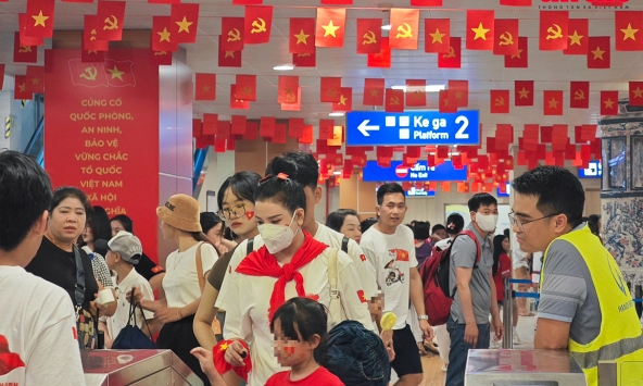 Người dân Hà Nội sắp đón tin vui lớn về vé xe buýt, metro