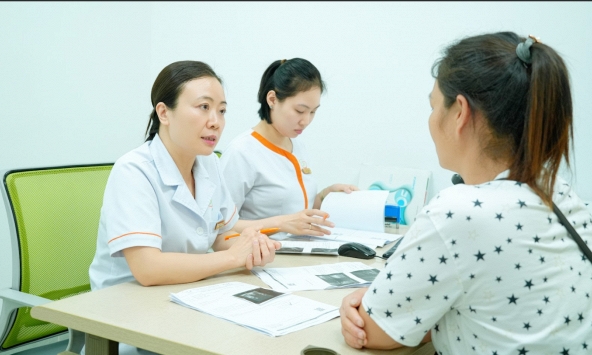 Từ thăm khám đến IVF miễn phí: Cơ hội 'vàng' cho những gia đình hiếm muộn, khó khăn