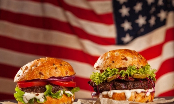 'Đặc sản' burger ở Mỹ sẽ trở thành món ăn xa xỉ