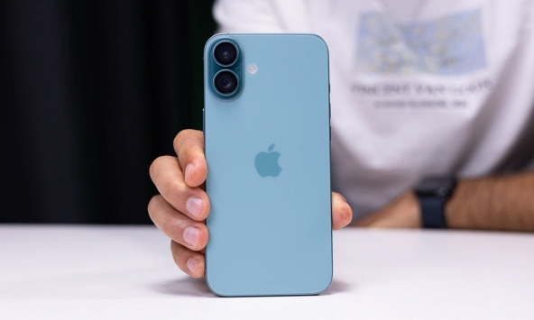 Chiếc iPhone này vừa giảm giá 2 triệu đồng