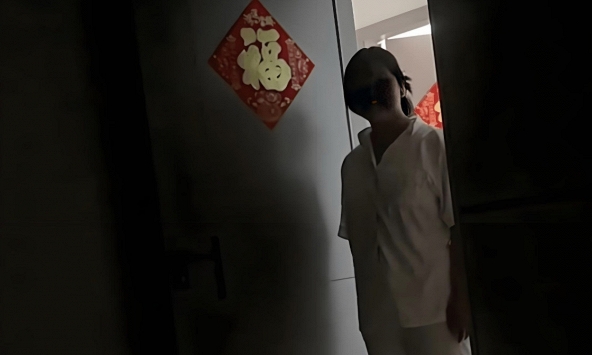Sao người cha này có thể làm vậy khi con đứng bét lớp?