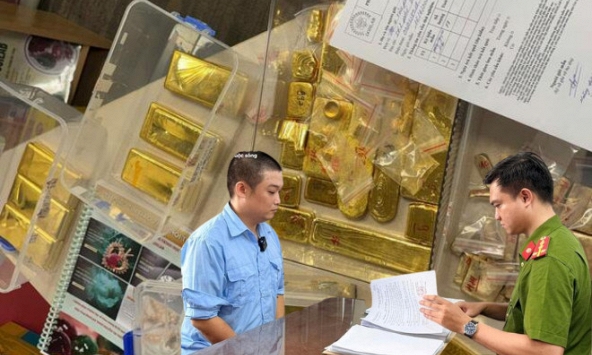 Nhiệm vụ bí mật của Đỗ Minh Đức SN 1988 trong đường dây tuồn 8.000 lượng vàng vào Việt Nam