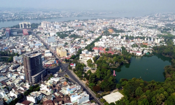 Việt Nam vừa có thành phố thứ 7, nơi cất giấu cỗ máy thời gian bằng đá và ngôi làng không bao giờ khoá cửa 