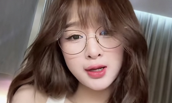 Đăng ảnh mới nhưng bị fan tràn vào đòi 'trả lại Gấm Kami ngày xưa', chính chủ phản ứng thế nào?