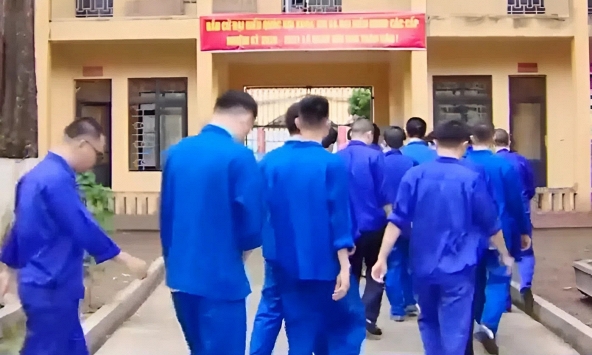 Khám xét khẩn cấp, bắt giữ hàng loạt bình luận viên nổi tiếng: Giàng A Phò, Giàng A Lử, Giàng A Páo,..