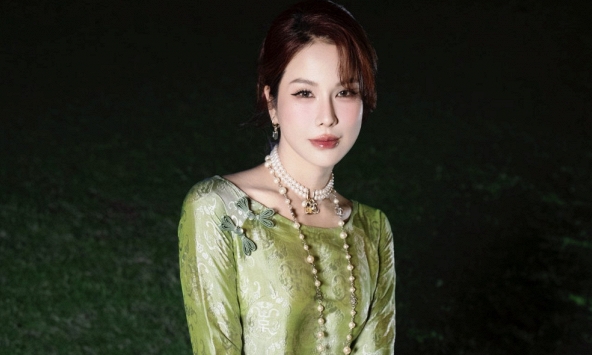 Diệp Lâm Anh bình luận gì ở fanpage Phòng, chống ma túy - Công an TP.HCM mà gây bão?