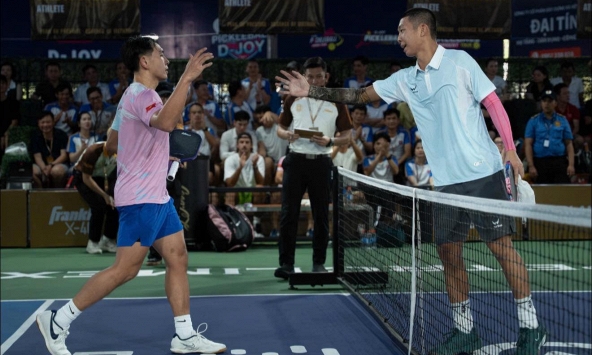 Độc lạ giải pickleball Philippines: Quang Dương bỏ trận chung kết vẫn giành chức vô địch cùng Phúc Huỳnh
