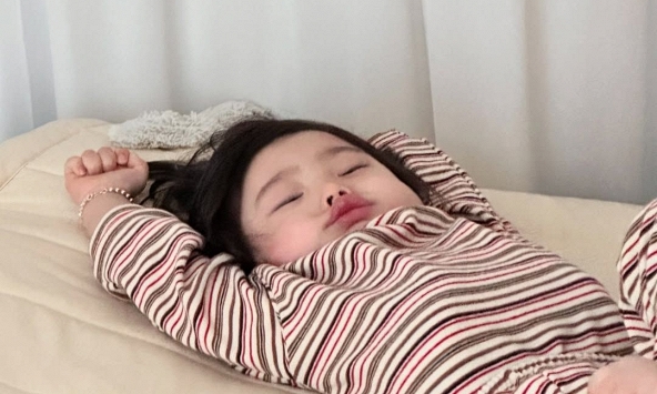 Sự khác biệt giữa trẻ có ngủ trưa và trẻ không ngủ trưa