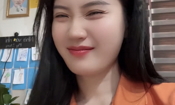 Từng viral với bộ ảnh đi biển, cô giáo mầm non hot TikTok định đi trốn và cái kết dở khóc dở cười 