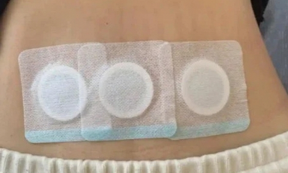 Người phụ nữ tối nào cũng đặt hạt tiêu vào rốn trước khi ngủ, 3 tháng sau 4 điều kinh ngạc đã đến