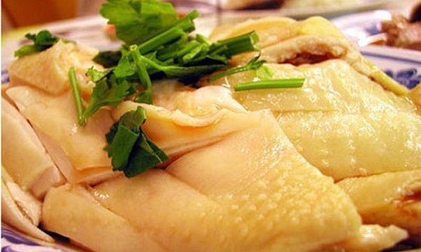 5 bộ phận của con gà rẻ mấy cũng không nên mua về ăn, càng nguy hiểm nếu trong nhà có người già, trẻ nhỏ