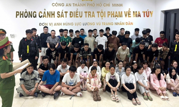 Bắt môi giới Nguyễn Thị Tuyết Hồng và 49 đối tượng trong chuyên án đặc biệt lớn