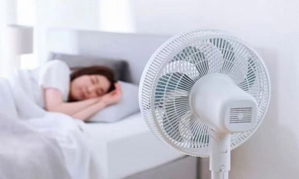 Cảnh báo đặc biệt với những nhà bật quạt cả đêm đi ngủ