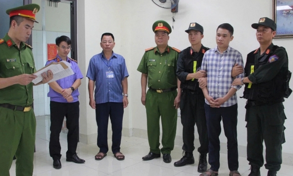 Ra lệnh khám xét nơi làm việc, bắt tạm giam Nguyễn Duy Khánh SN 1991